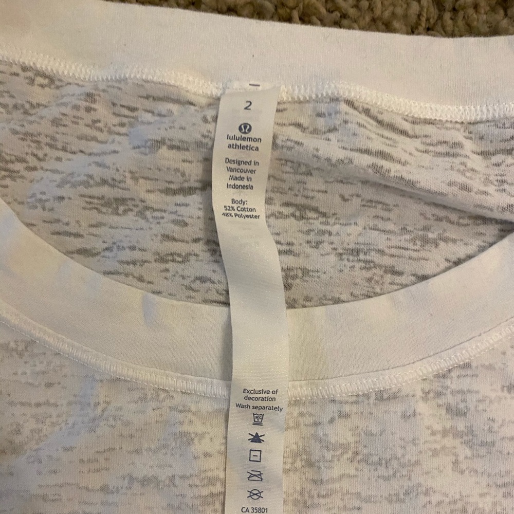 Lulu Lemon T shirt